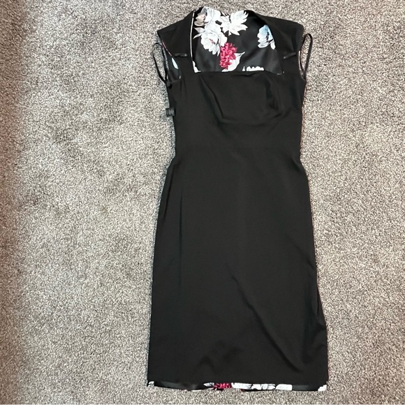 White House Black Market sleeveless dress. - Picture 8 of 12